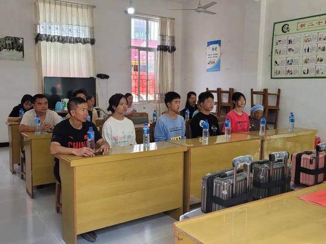 都六村:乡贤助学显担当 乡情圆梦新启航